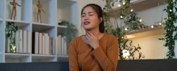 Sore Throat in Winter: Why It Happens and How to Prevent It Naturally